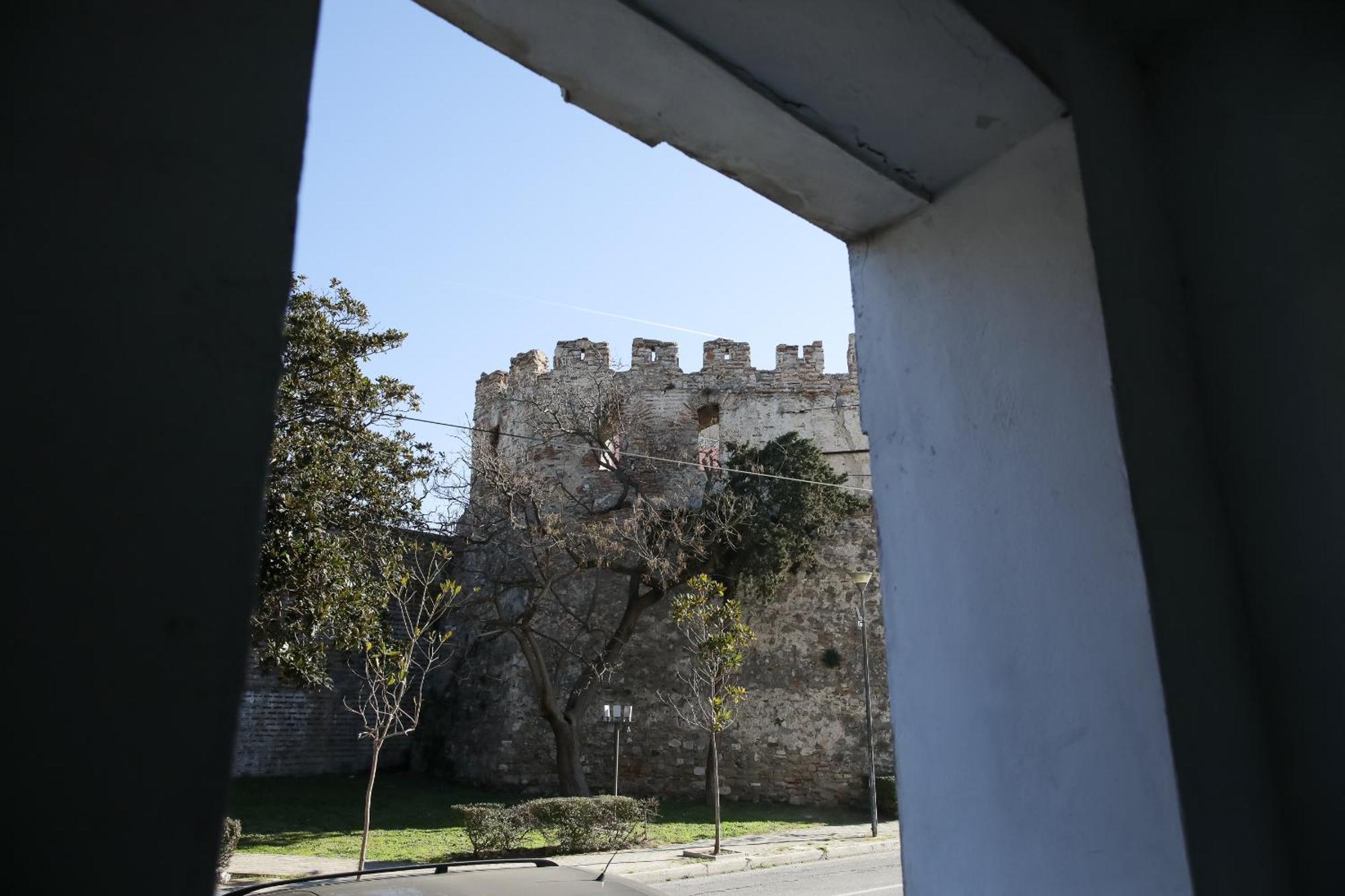 Super Apartment In The Ancient Roman Amphitheater Дуррес Екстер'єр фото